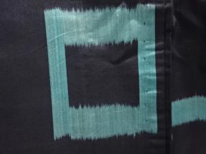 アンティーク　枡に矢羽根絣織り出し銘仙単衣着物